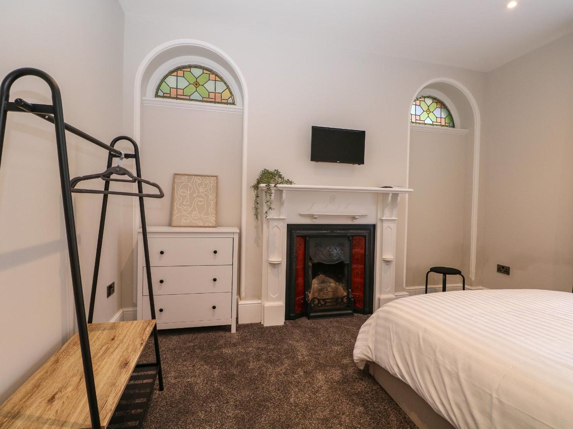 1 The Charleston Apartment Сийфорд Екстериор снимка